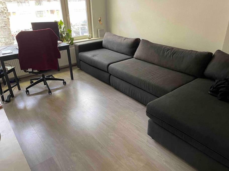 רוטרדם Private Double Bed Room Only With Balcony In Apartment מראה חיצוני תמונה